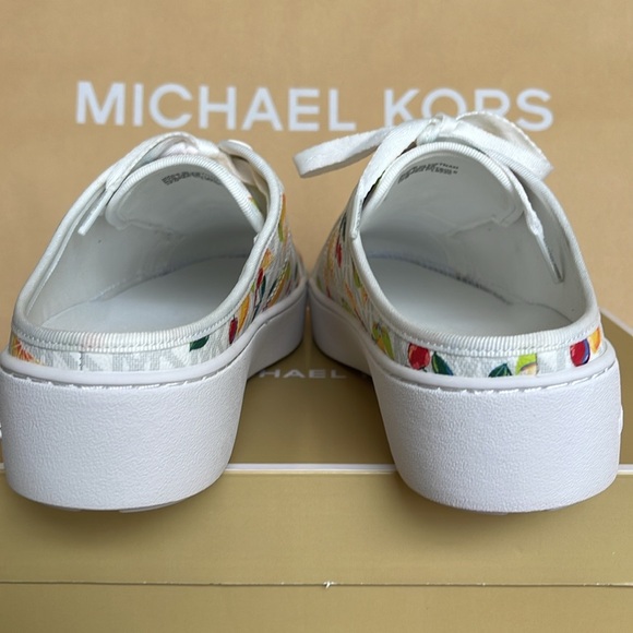 Michael Kors POPPY SLIDE SNEAKERS 
FRUIT PAINT MK SIG SM
49T4POFP1Q Platforms - Picture 13 of 16